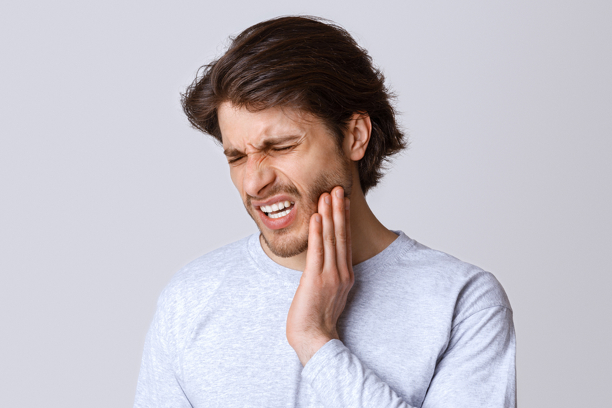 Scopri di più sull'articolo L’AVVOCATO GIORDANO BATTE LO STUDIO DENTISTICO RUSSO  